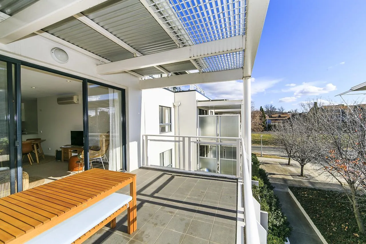Accommodate Canberra - Dawes St. 0*,
